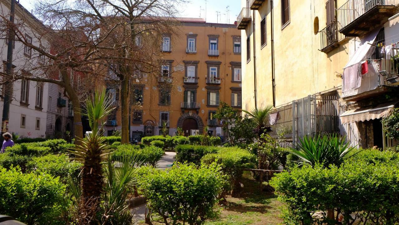 Domus Donnaregina Apartments 那不勒斯 外观 照片